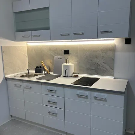 Apartment Fenix Iii *